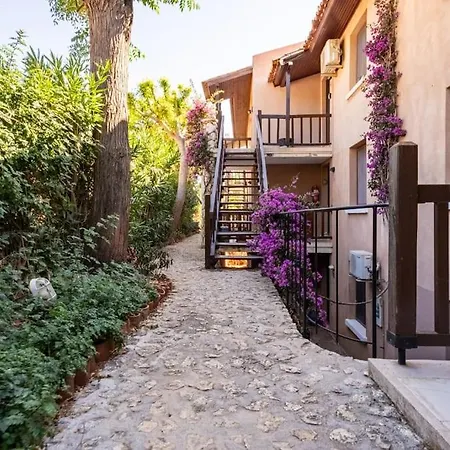 아파트 Kalkan Lovely 1 Bedroom 카스